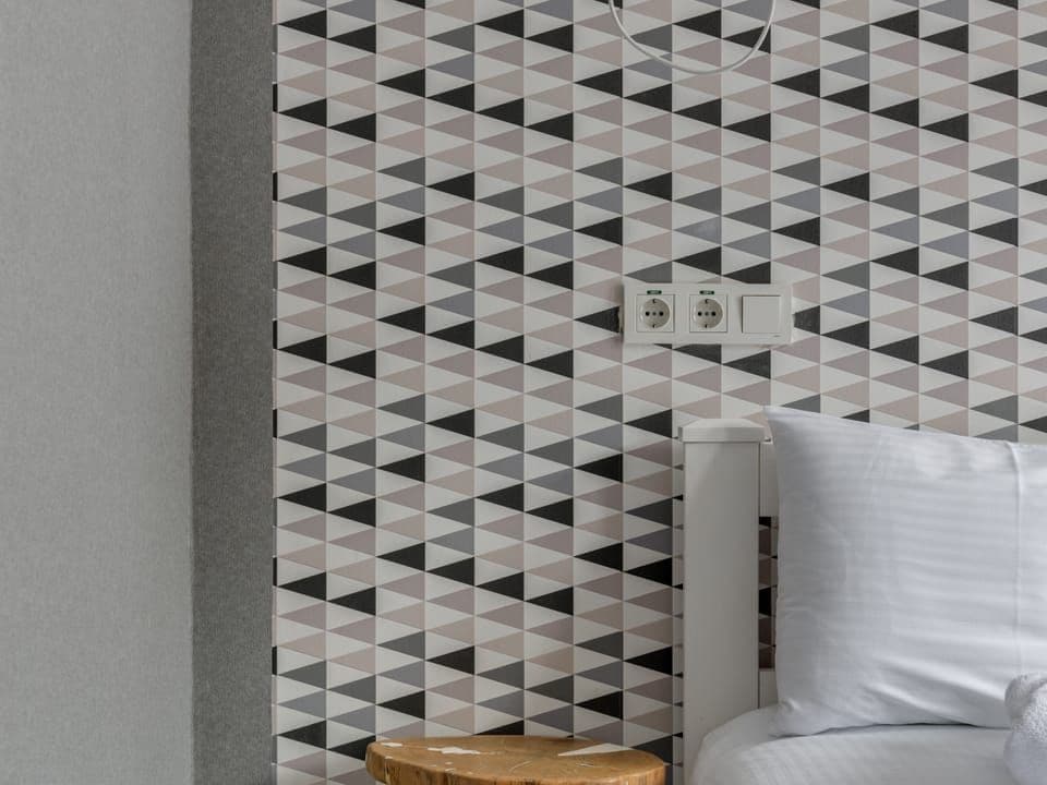 Wallpaper Installation
